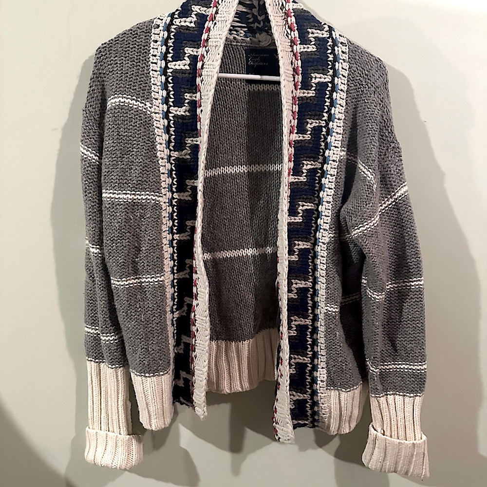 Grey sweater, cardigan